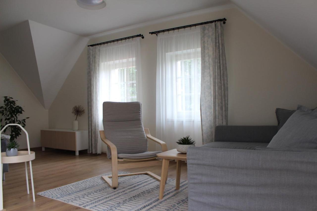 Apartmán Mono House Rusne Exteriér fotografie