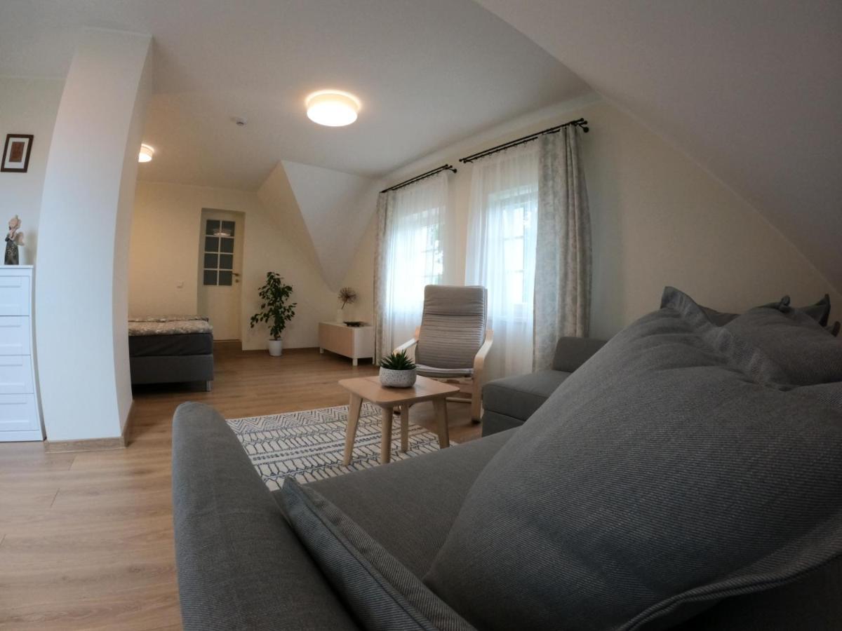 Apartmán Mono House Rusne Exteriér fotografie